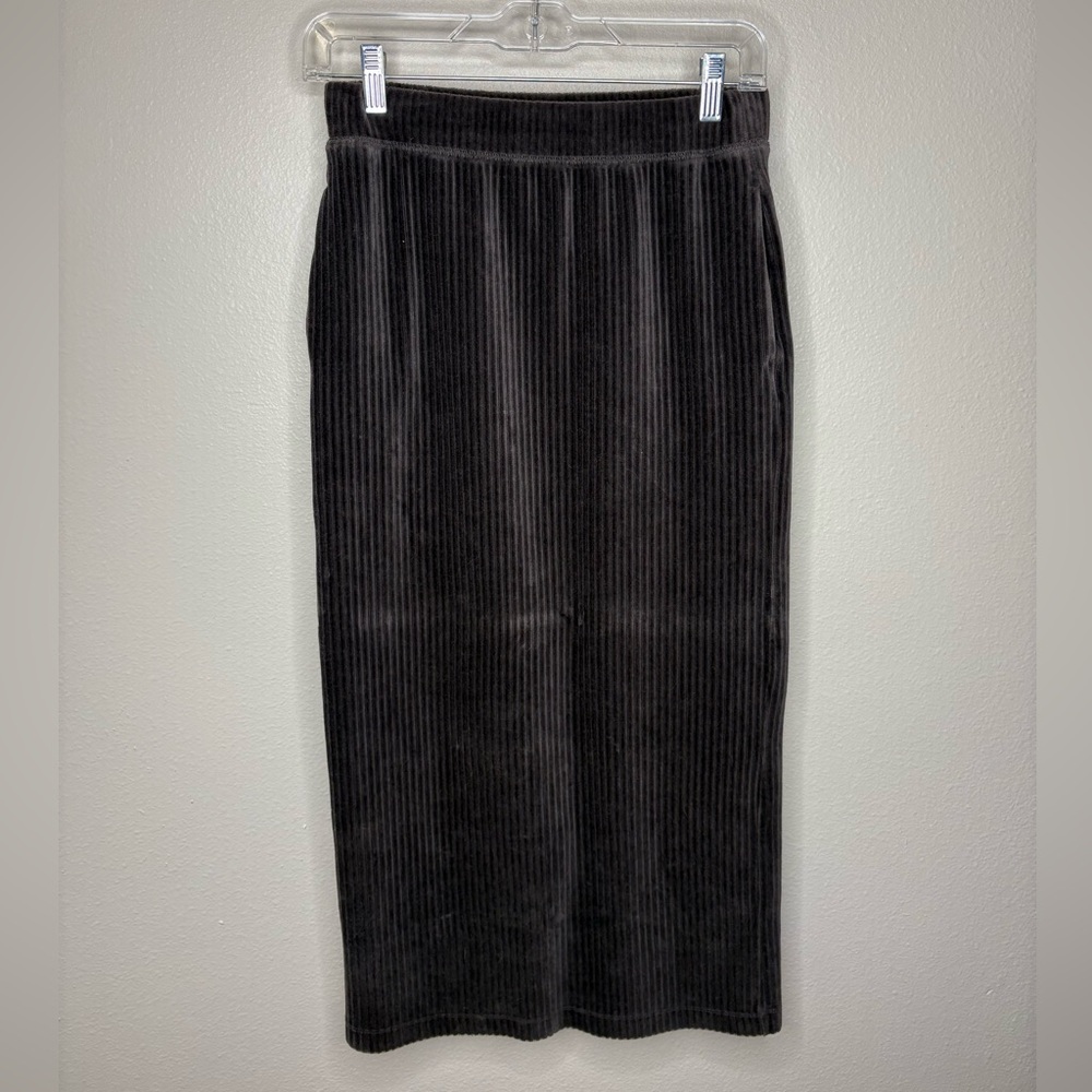 Uniqlo Charcoal Corduroy Midi Skirt